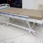 سرير طبي كهربائي جديد