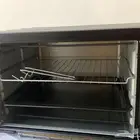 مكرويف كهربائي نظيف الاستعمال