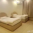 شقة ثلاث وصاله ودورتين مياه موثثه حي ظهرة لبن 6000