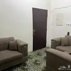 غرفة نوم كبيره   انتريه للبيع بصبيا