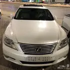 لكزس 2011