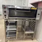 فرن بيتزا نظيف