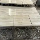 كنب و طاولة