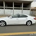لكزس LS (L)2010عبداللطيف جميل