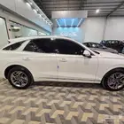 جينيسس GV70 وكاله 2024 ابيض