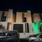 فيلا مؤثثة بالكامل أثاث فاخر للإيجار
