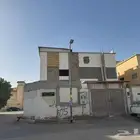 للبيع بيت كأرض بحي العزيزية قريب من الدائري الجنوبي