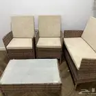 اثاث جديد لم يستخدم تم ايظافه طبقه الاسفنج والتنجيد