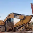 بوكلين بوكلينات كتر بلر CAT حجم كبير للايجار
