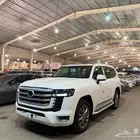 تويوتا لاندكروزر GXR L5 2023