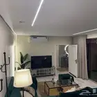 شقه في شارع الجيش