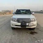 لاندكروزر 2011