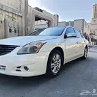 للبيع نيسان التيما 2010 نظيفة