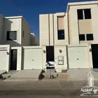 للبيع شقة ارضية بحي الراجحي