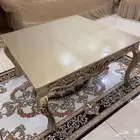 طقم طاولات وشاشة