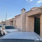 للايجار شقه بحي النهضة 2غرف وصالة ومطبخ ب3الف شهري