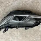 للبيع شمعات كامري 2020 وكشافات