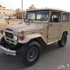 ( تم البيع ) تويوتا ربع مصندق موديل 1982