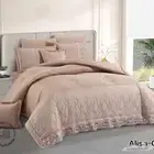 لحافات سرير