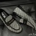 سليبرات رجاليه لويس فيتون وديور