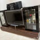 تلفزيون مع الباترينه مع أستريو