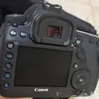 كاميرا كانون camera canon 5D Mark IV مع عدسة 24-70mm