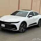 للبيع كراون بريميوم 2023 (( شبه اصفار )) وكالة