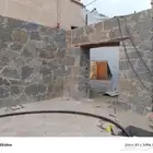 معلم حجر وتلبيس كبير وصغير