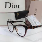 نظارات طبيه درجه اولى مع ملحقاته كامل السعر 100