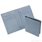 محافظ بطاقات جلد بألوان مختلفه