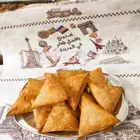 سمبوسه بحشواات مختلفه و معجنات