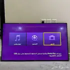 اربع شاشات بلازما متنوعه وحده سمارت وثلاث عاديه