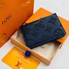 بوك لويس فيتون