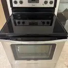 للبيع  فرن كهربائي Whirlpool