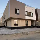 للبيع عمارة نظام شقة فوق شقة في مخطط ولي العهد تشطيب vip