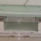 للبيع طاولة تلفزيون