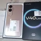 جوال فيفو V40 لايت فضي تيتانيوم جديد بالكرتون