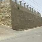 بنيان جدرات حجر كبير او حجر صغير في اي مكان في اسعوديه