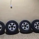 جنوط لاند كروزر موديل 2000 وكالة على السوم ( بدون الكفرات ).