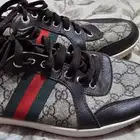 للبيع شوز قوشي اصلي مقاس 42