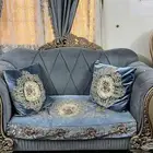طقم كنب نظيف للبيع لعشرة أشخاص مكون من 9 قطع مع الستارة
