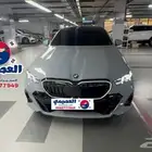 مملوكة لدى العصيمي قيد الشحن   BMW 520i m kit بلاك اديشن2025