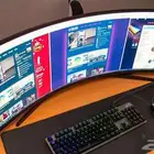 شاشتين ألعاب SAMSUNG G9 49 inch و LG ULTRAWIDE 34inch
