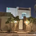 تحديث العرض للبيع فيلا مميز بموقع استراتيجي شمال الرياض حي