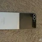 جالكسي فليب زد 6