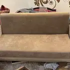 كنب و طاوله