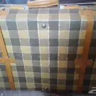 حقيبة سفر قديمة كلاسيكية نادرة ماركة بنقوش مربعة (على السوم)