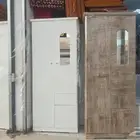 يوجد لدينا جميع انواع الدواليب الخشب