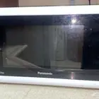 للبيع ميكروويف باناسونيك (Panasonic) موديل NN-ST651W - نظيف