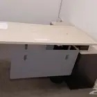 مكتب ودولاب ملفات استعمال سنه نظيف جدا